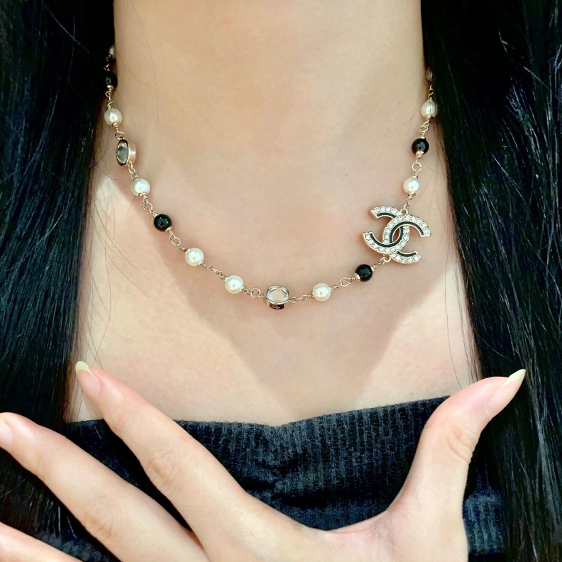 Comfortable Chxnxl Necklaces 285485