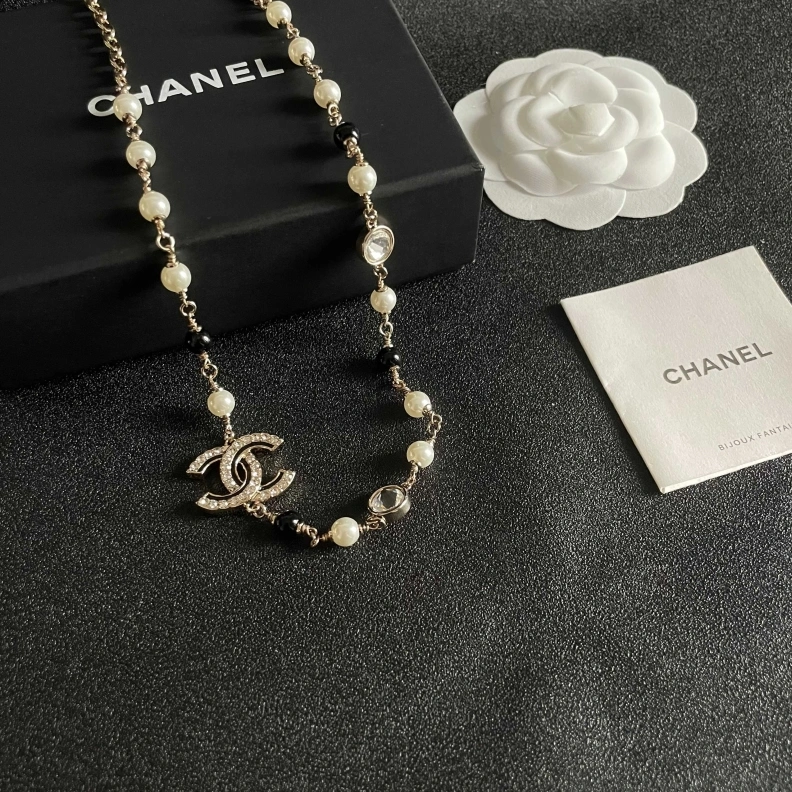 Comfortable Chxnxl Necklaces 285485