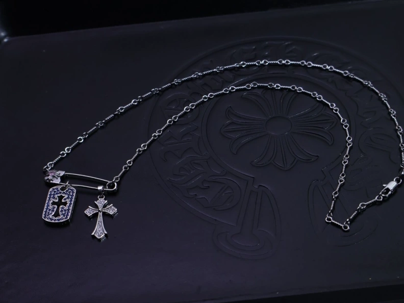 Practical Chrxmx Hxxrts Necklaces 297072