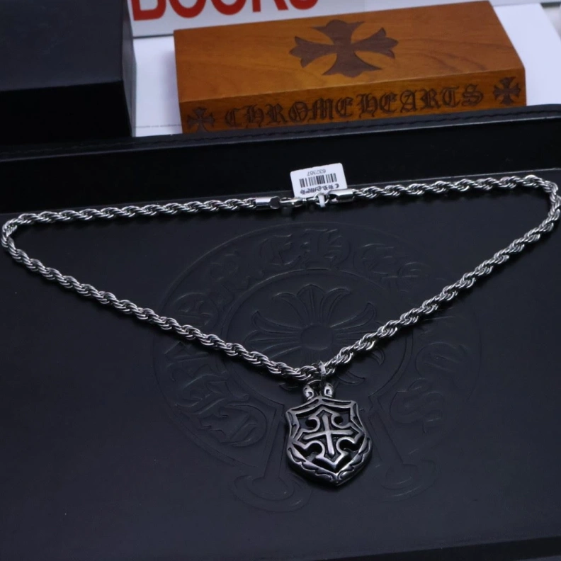 Flexible Chrxmx Hxxrts Necklaces 297074