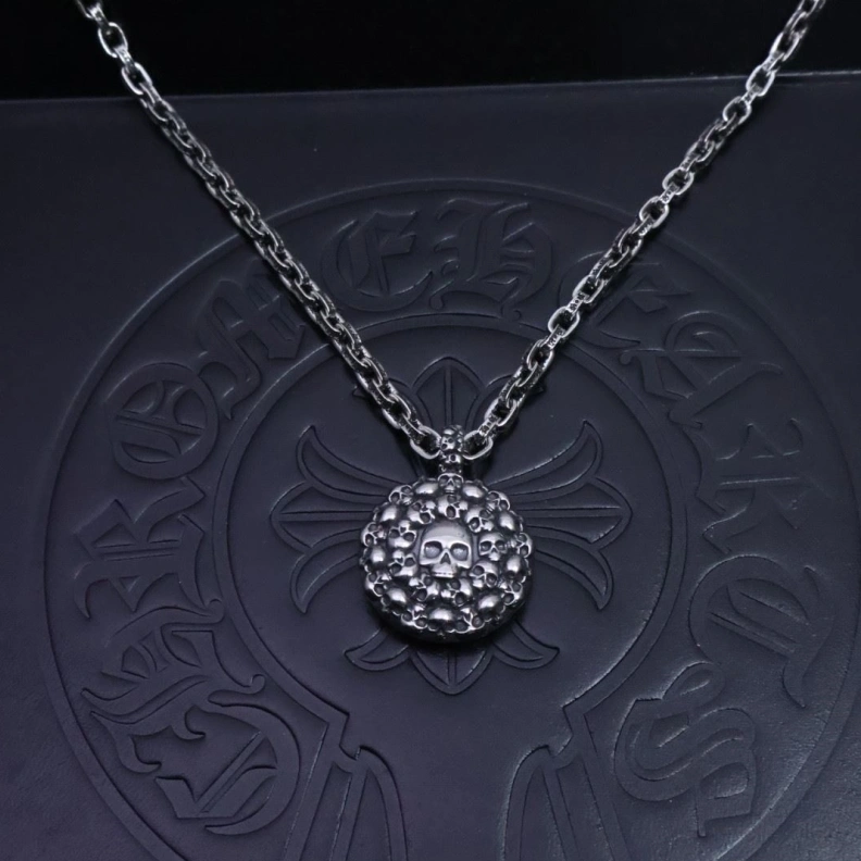 Versatile Chrxmx Hxxrts Necklaces 297073