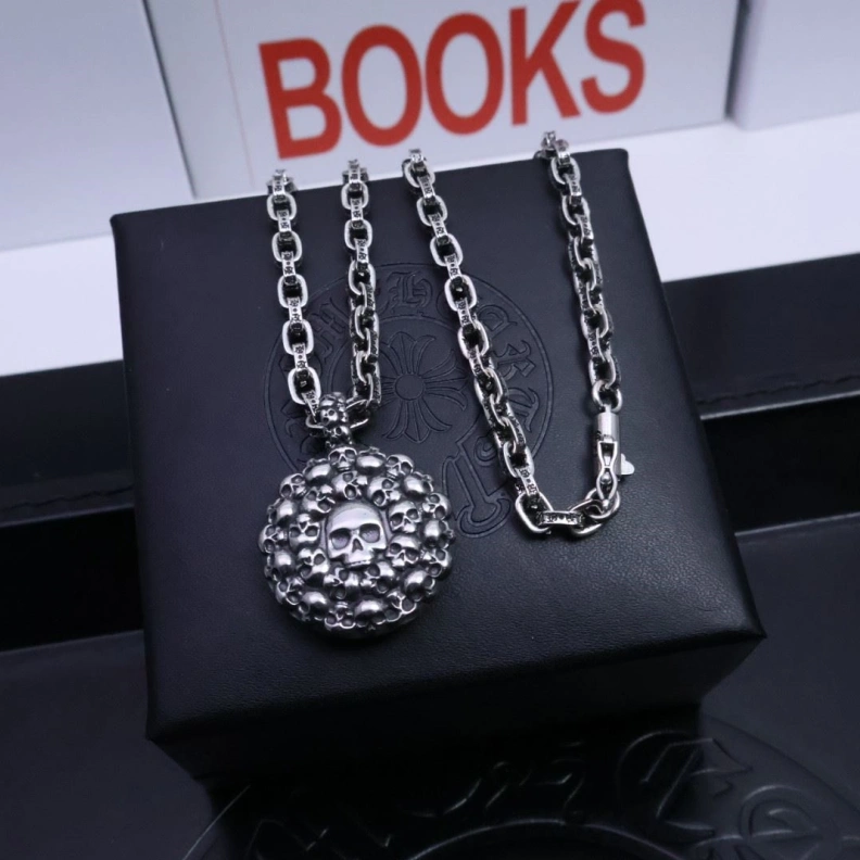 Versatile Chrxmx Hxxrts Necklaces 297073