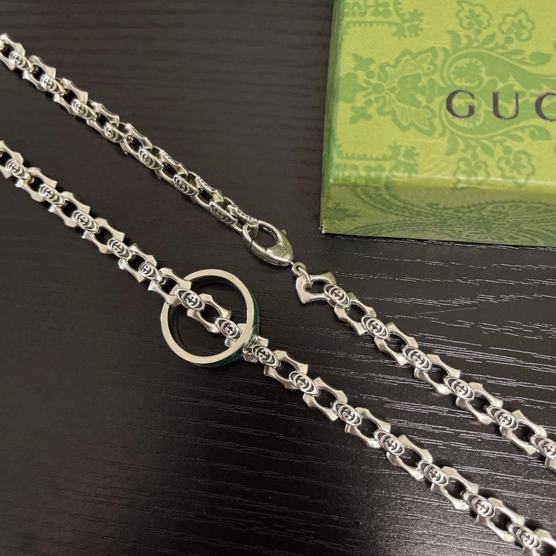 Resilient Gxccx Necklaces 302641