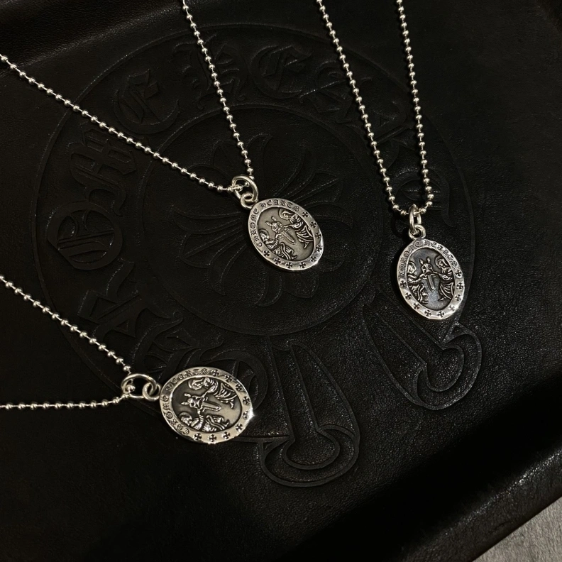 Chrxmx Hxxrts Necklaces Minimalist 297055