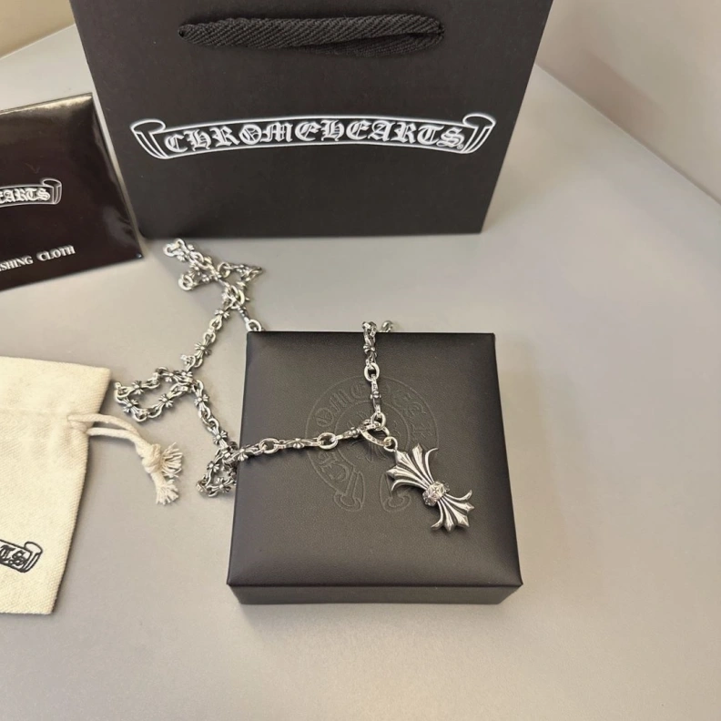 Chrxmx Hxxrts Necklaces Bright 297051