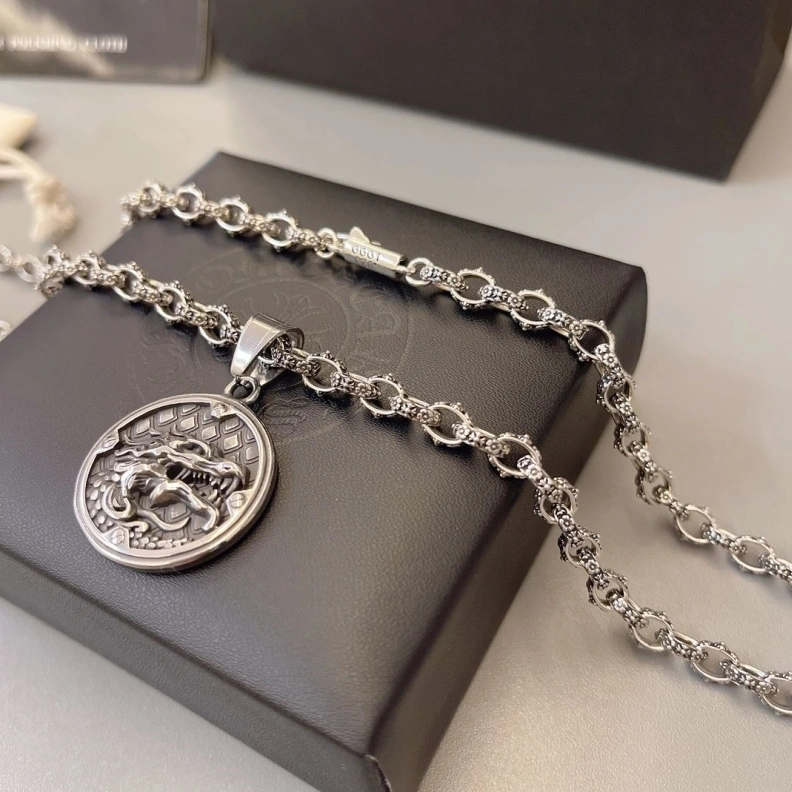 Minimalist Chrxmx Hxxrts Necklaces 297059