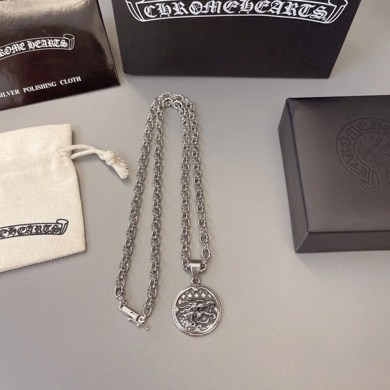 Minimalist Chrxmx Hxxrts Necklaces 297059