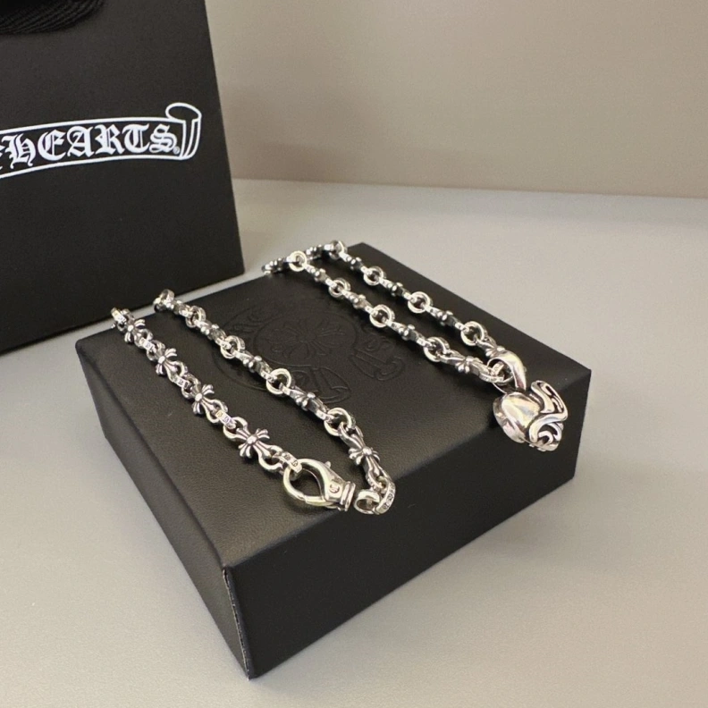 DailyWear Chrxmx Hxxrts Necklaces 297036