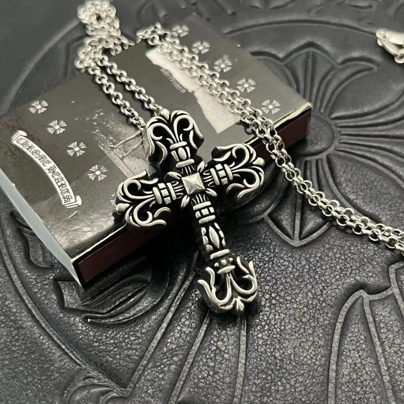 Reliable Chrxmx Hxxrts Necklaces 297047