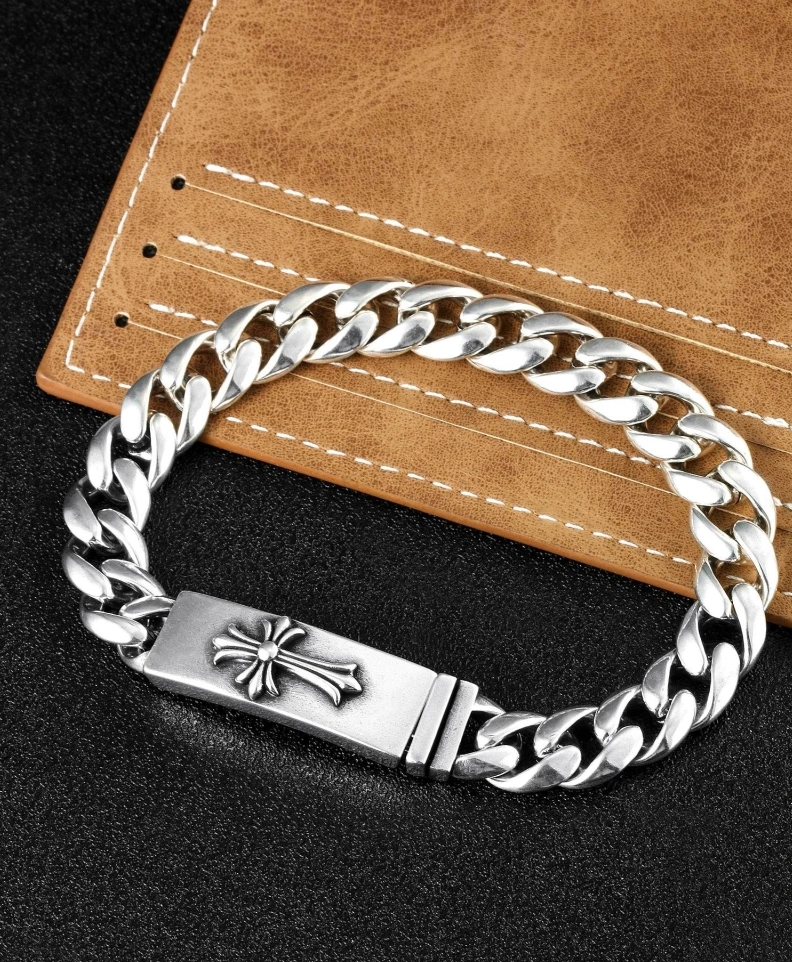 Lightweight Chrxmx Hxxrts Bracelets 297421