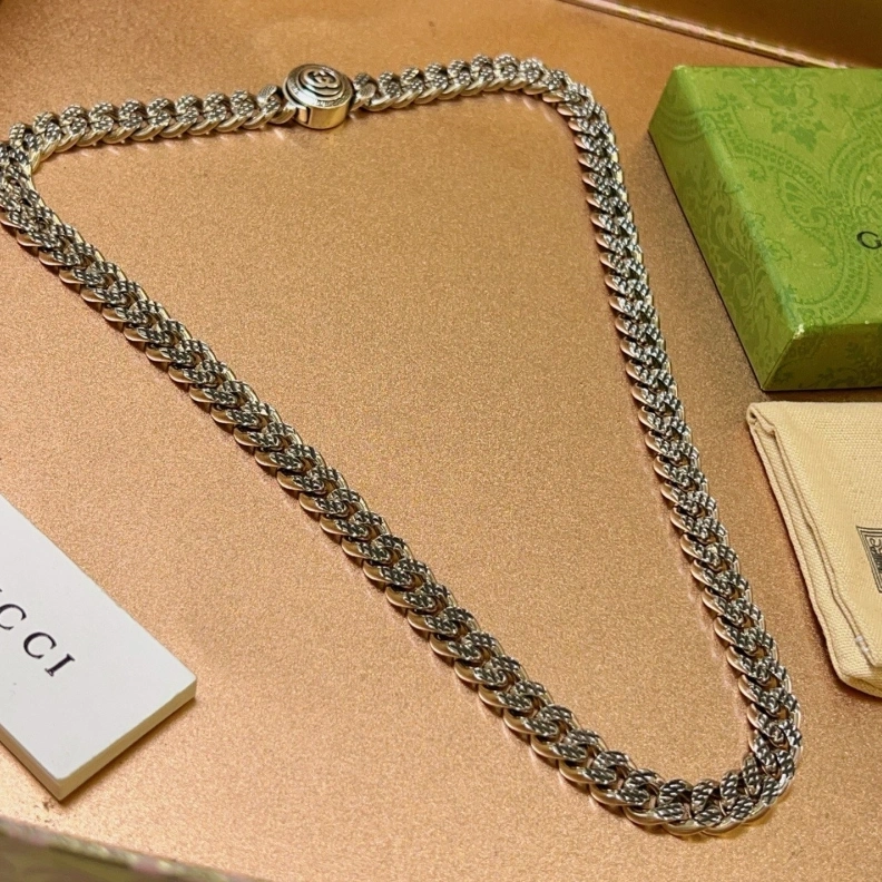 Elegant Gxccx Necklaces 302635