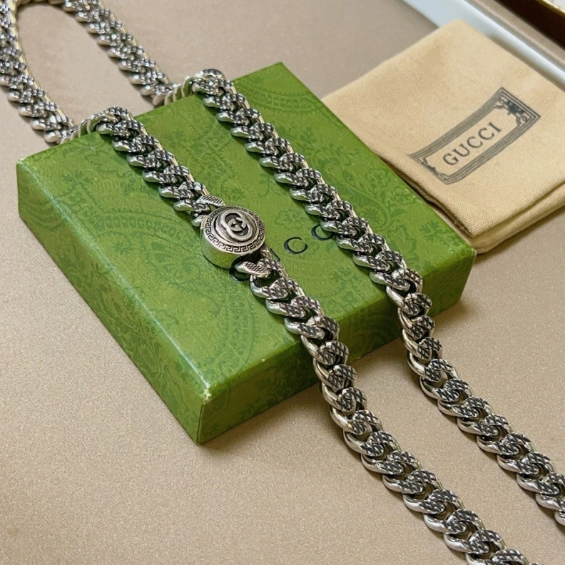 Elegant Gxccx Necklaces 302635