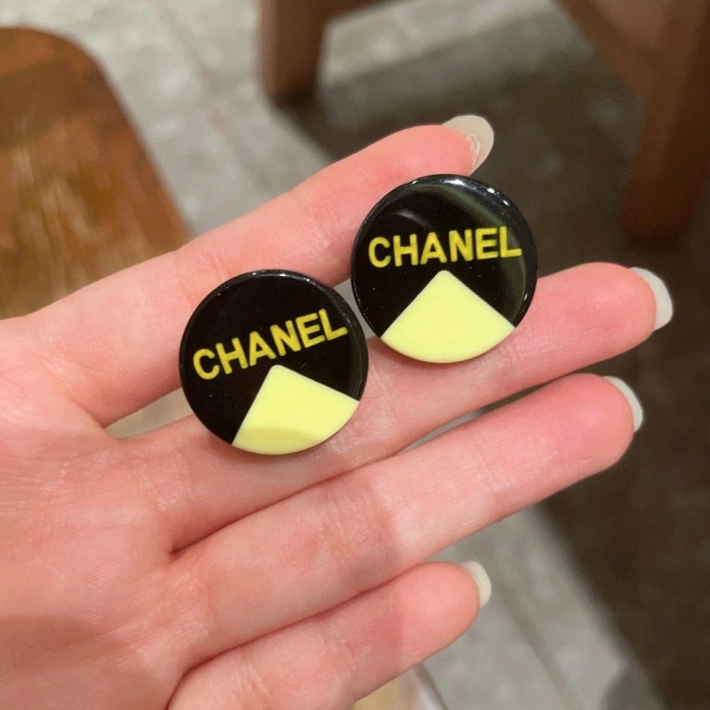 Chxnxl Earrings EyeCatching 286140