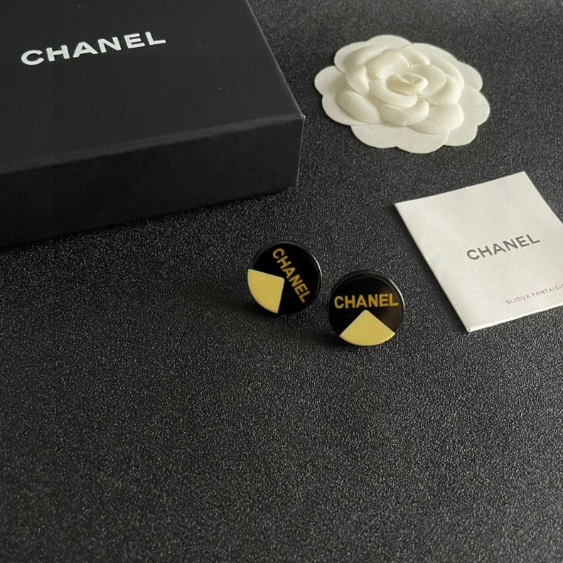 Chxnxl Earrings EyeCatching 286140