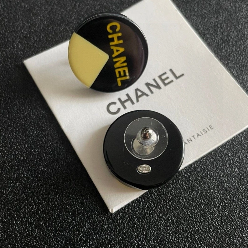 Chxnxl Earrings EyeCatching 286140