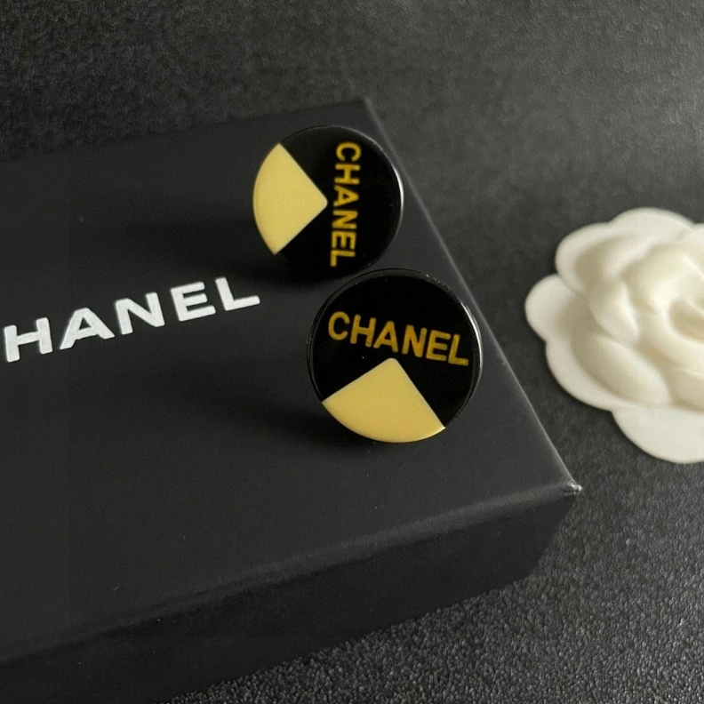 Chxnxl Earrings EyeCatching 286140