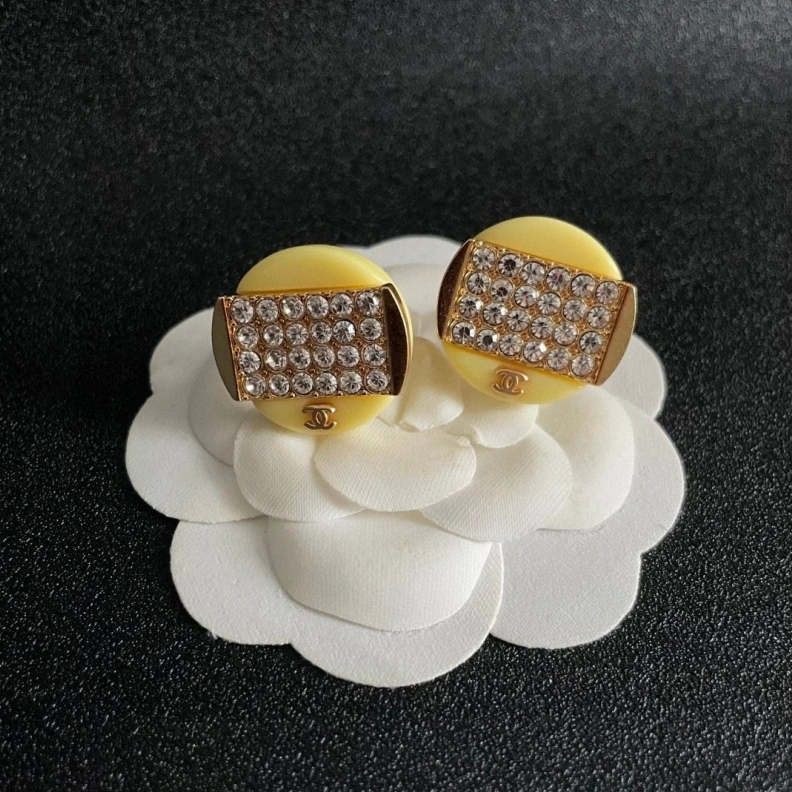Resilient Chxnxl Earrings 286130