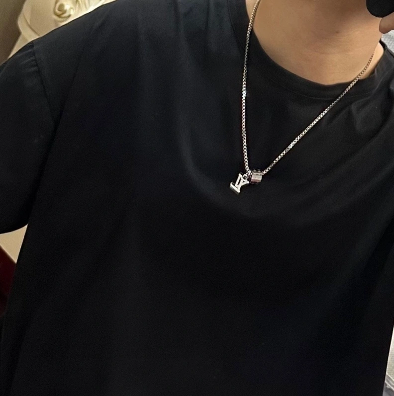 Versatile LX Necklaces 308911