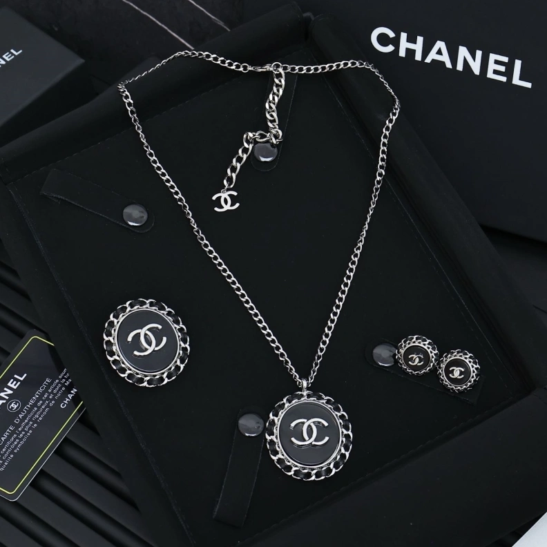 Chxnxl Brooches TopPick 286413
