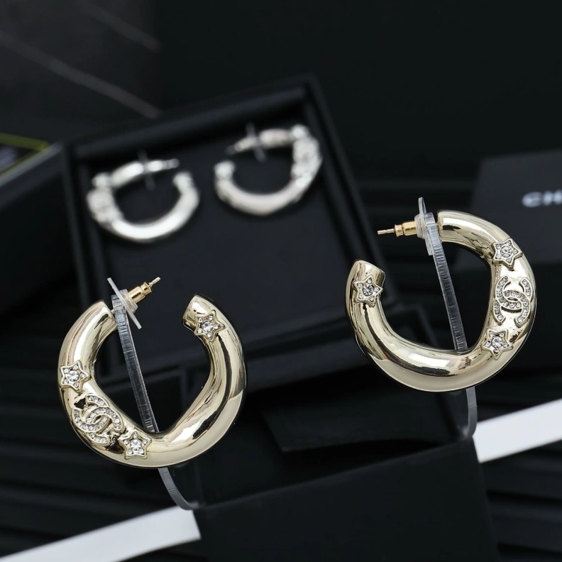 Fashionable Chxnxl Earrings 286129