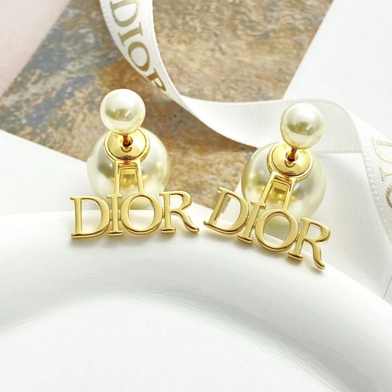 Durable Christian Dxxr Earrings 294232