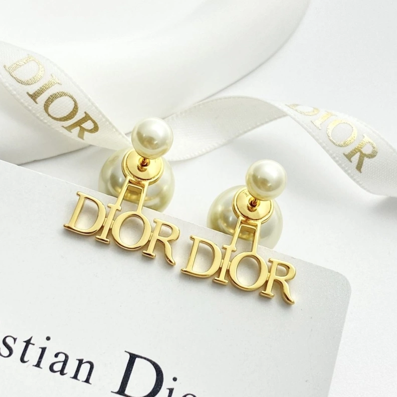 Durable Christian Dxxr Earrings 294232