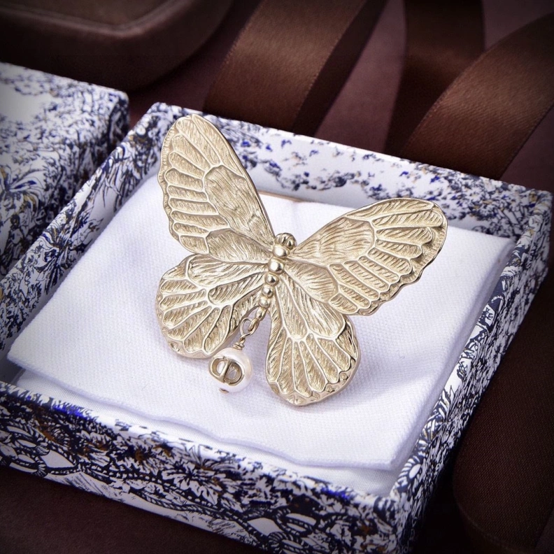Christian Dxxr Brooches Compact 294269