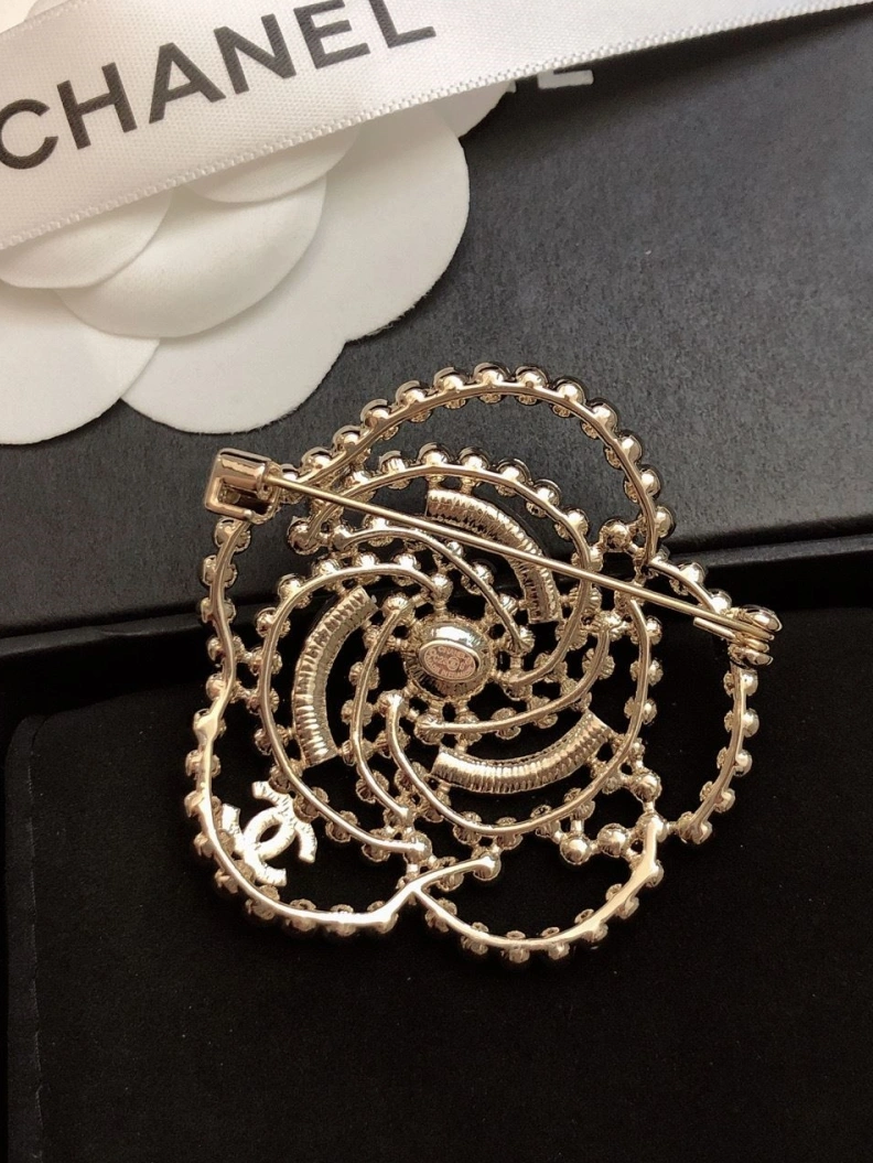 AllSeason Chxnxl Brooches 286406