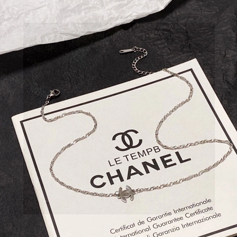 WellDesigned Chxnxl Necklaces 285471