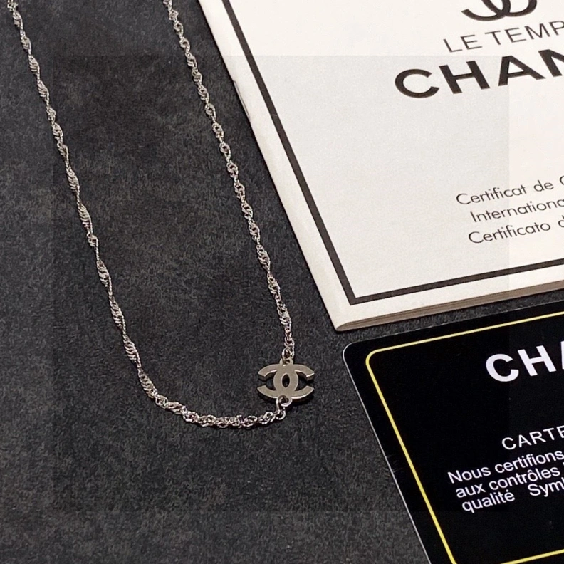 WellDesigned Chxnxl Necklaces 285471