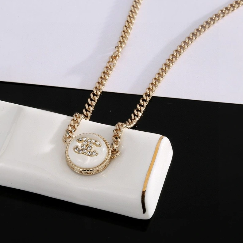 Cozy Chxnxl Necklaces 285461