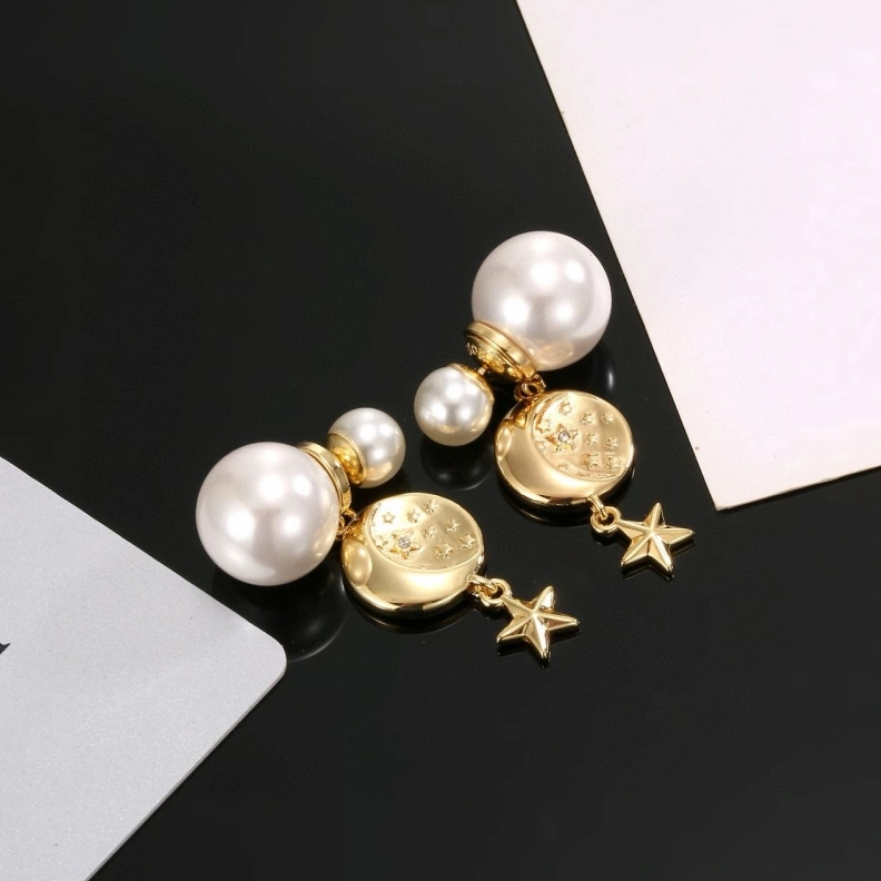 Christian Dxxr Earrings Unique 294243