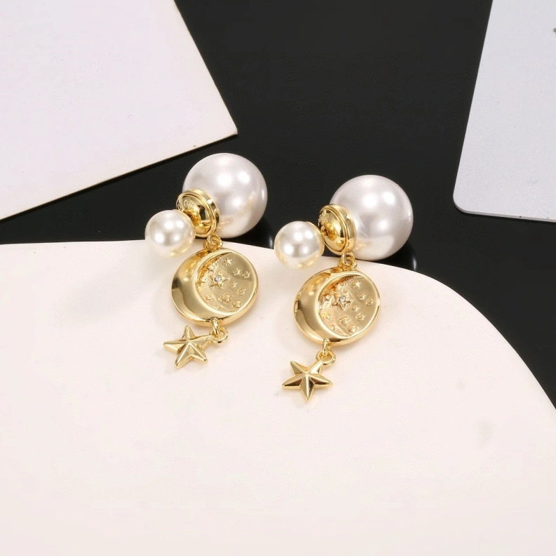 Christian Dxxr Earrings Unique 294243