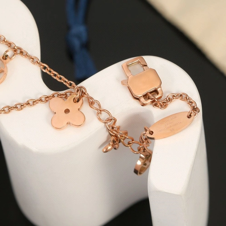 Fashionable LX Bracelets 309123