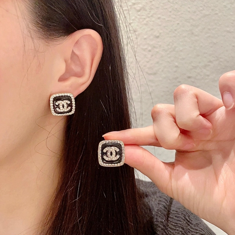 EasyMatch Chxnxl Earrings 286100