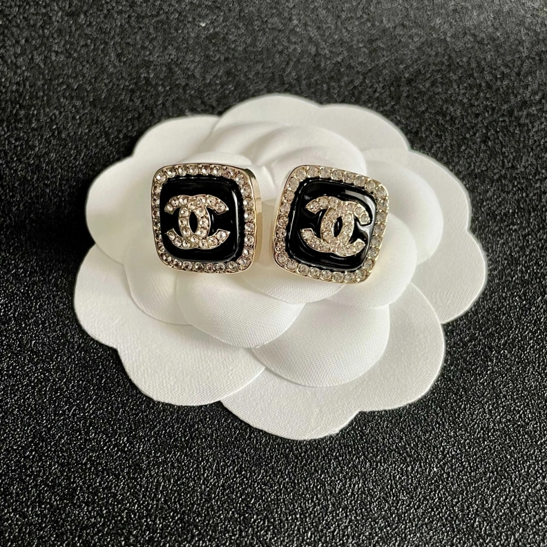 EasyMatch Chxnxl Earrings 286100