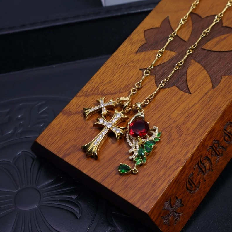 Unique Chrxmx Hxxrts Necklaces 297037