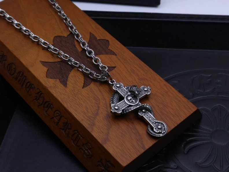 Chrxmx Hxxrts Necklaces Cozy 297046