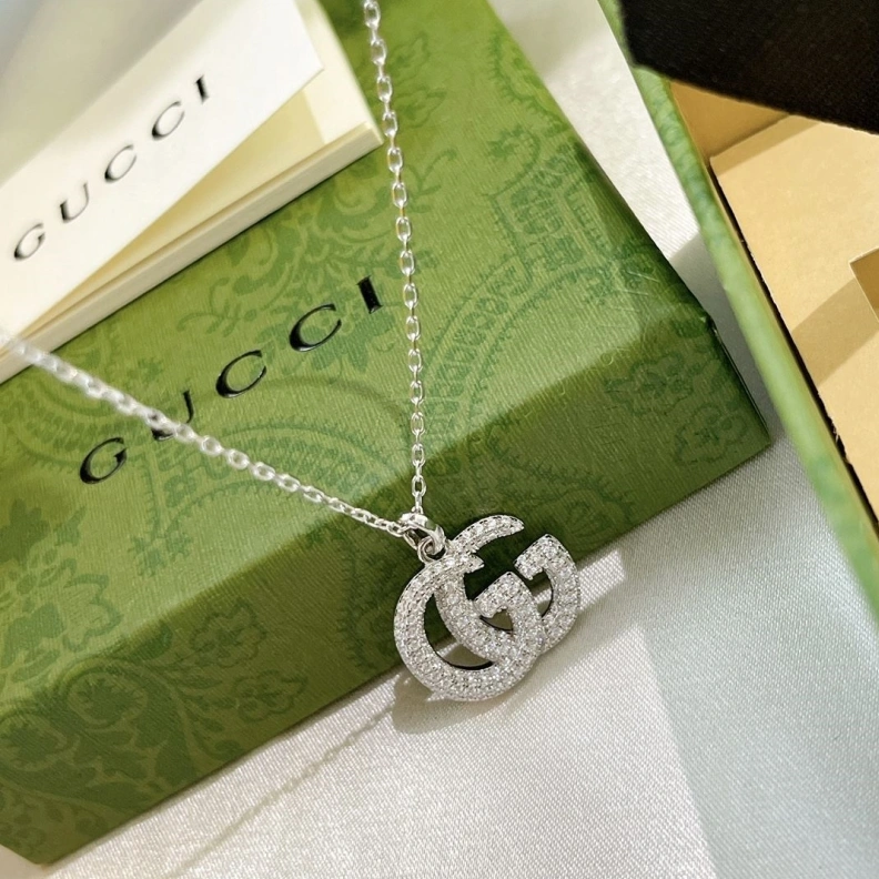 Comfortable Gxccx Necklaces 302628