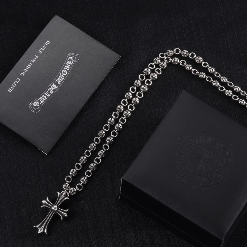 Chrxmx Hxxrts Necklaces Cozy 296986