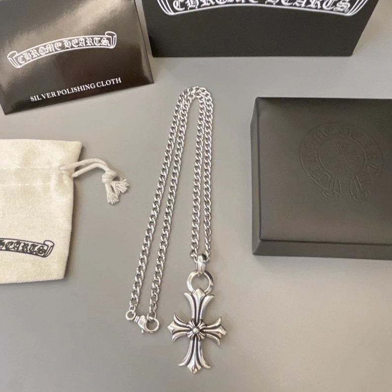 Durable Chrxmx Hxxrts Necklaces 296995
