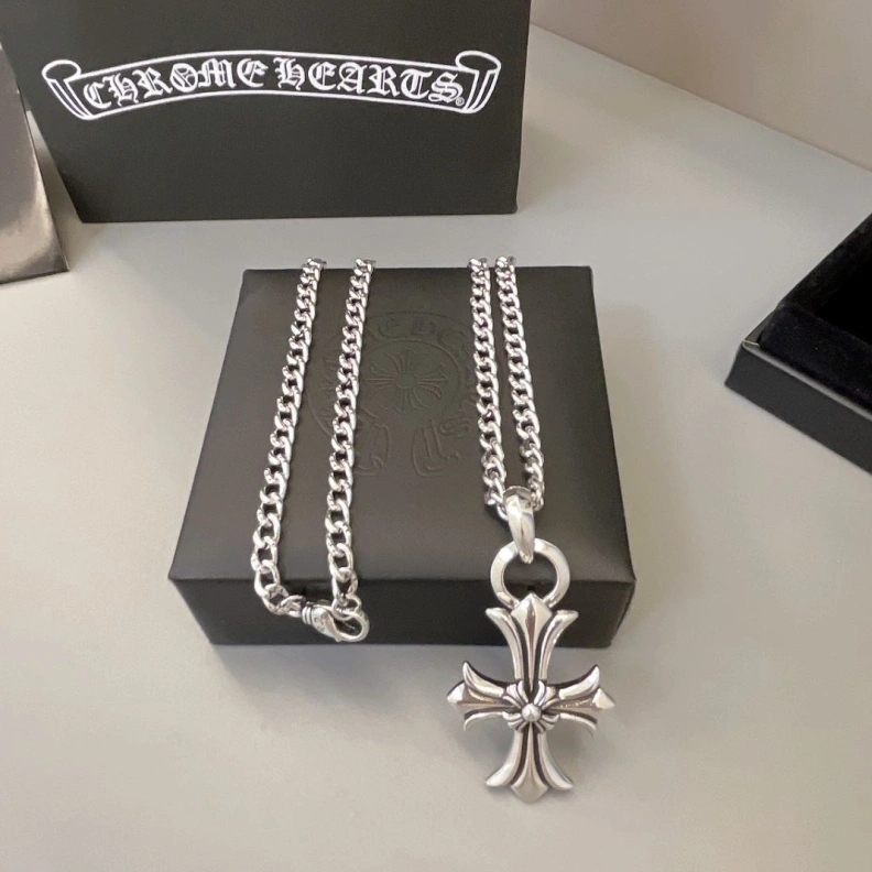 Durable Chrxmx Hxxrts Necklaces 296995