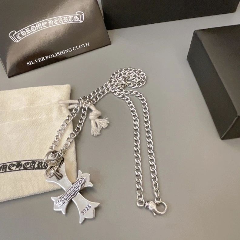 Durable Chrxmx Hxxrts Necklaces 296995