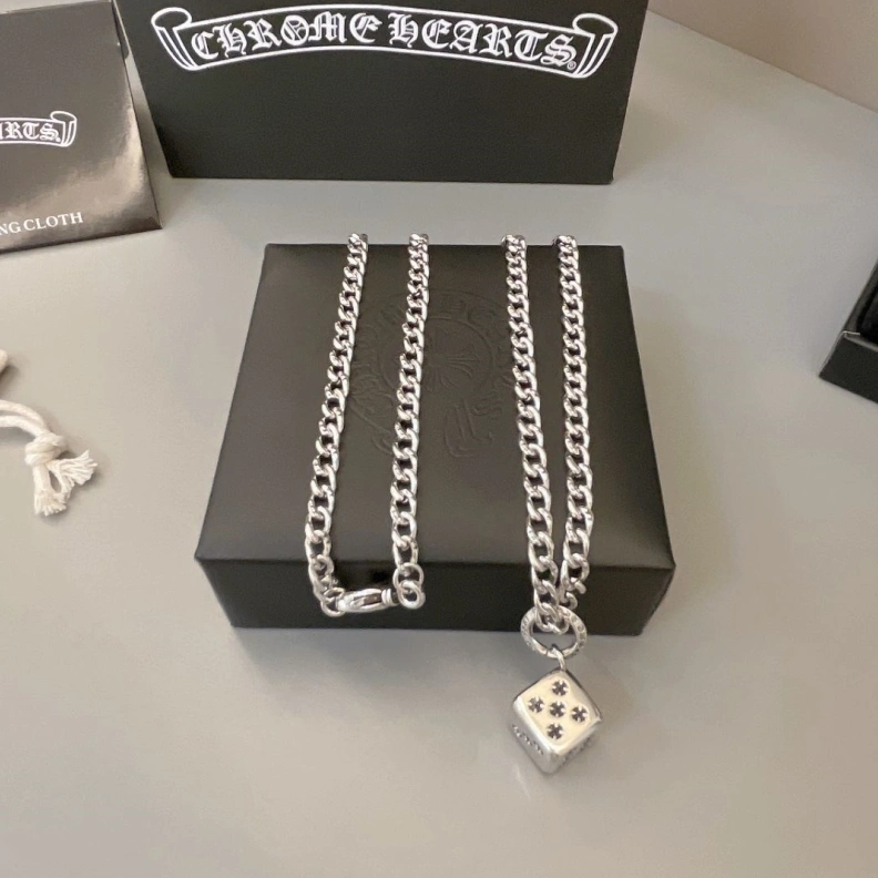 Sleek Chrxmx Hxxrts Necklaces 297003
