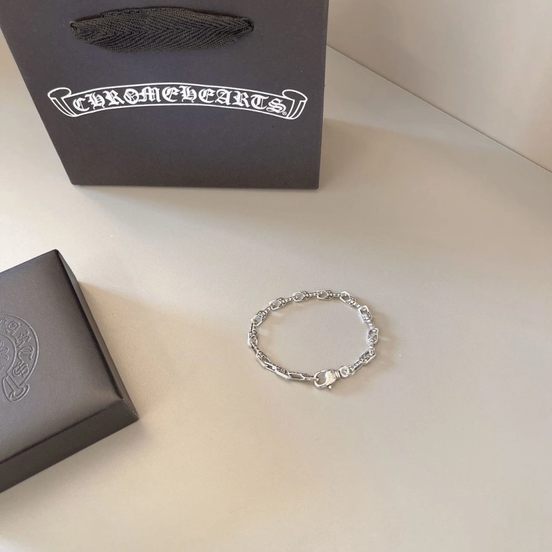 Chrxmx Hxxrts Bracelets Minimalist 297400