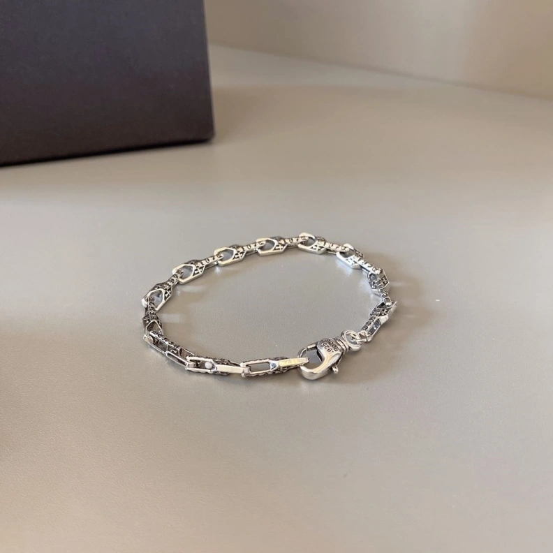 Chrxmx Hxxrts Bracelets Minimalist 297400
