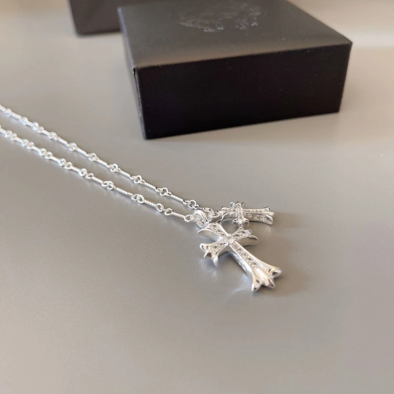 UrbanStyle Chrxmx Hxxrts Necklaces 297007