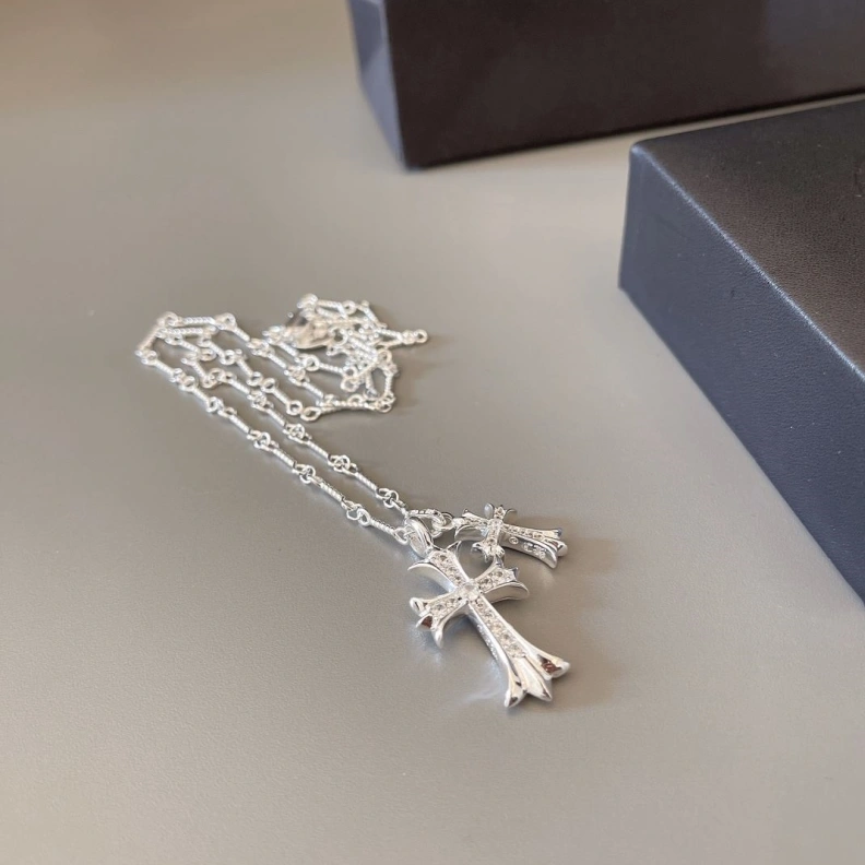 UrbanStyle Chrxmx Hxxrts Necklaces 297007