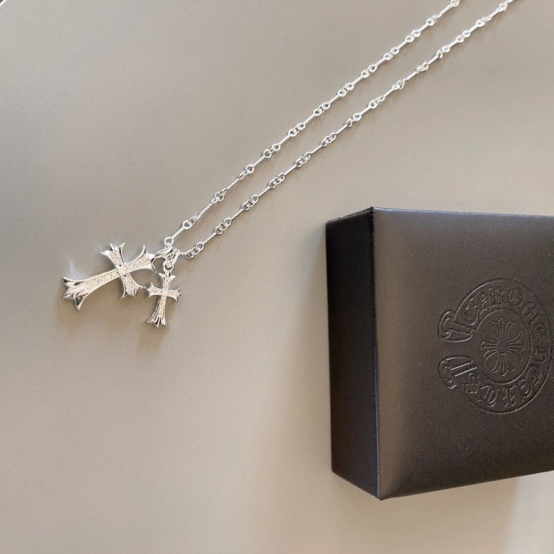 UrbanStyle Chrxmx Hxxrts Necklaces 297007