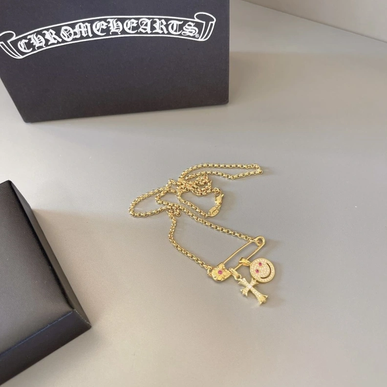 DailyWear Chrxmx Hxxrts Necklaces 297012